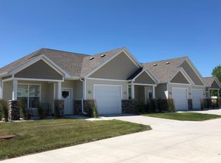 195 Parkridge Ave, Huxley, IA 50124