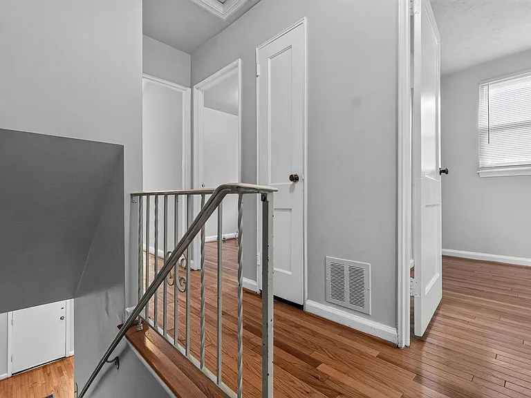 5551 Chillum Pl NE — Photo 9