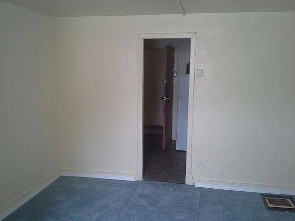 5th image of 5208 Saint John Ave APT 3