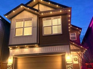 63 E Walgrove Way SE, Calgary, AB T2X 4A3
