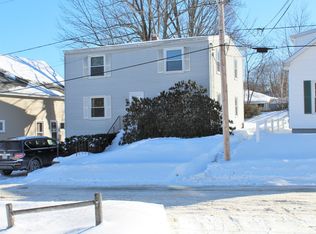 25 Moody St, Lewiston, ME 04240