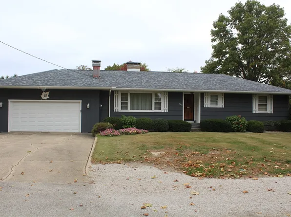 202 Connecticut Ave, Westville, IL 61883