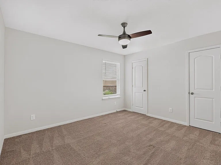 1382 Breanna Ln — Photo 19
