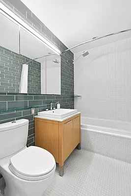 Rented by Compass | media 7