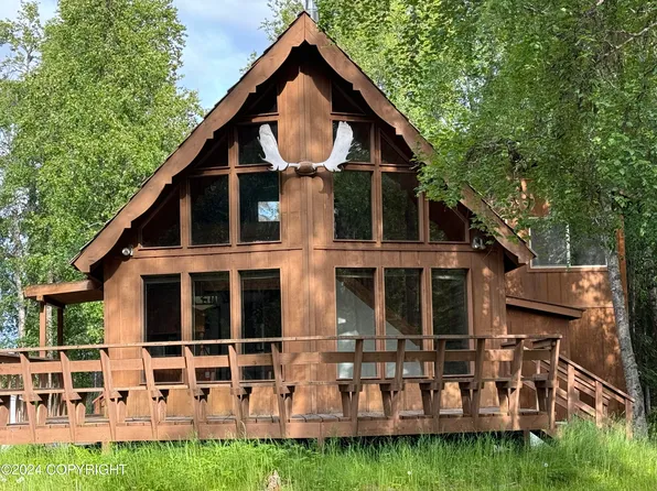 1305 Angler Dr, Kenai, AK 99611