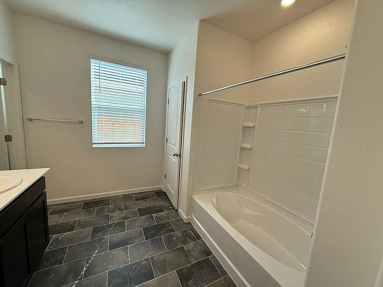 6308 Sun Haven St — Photo 31
