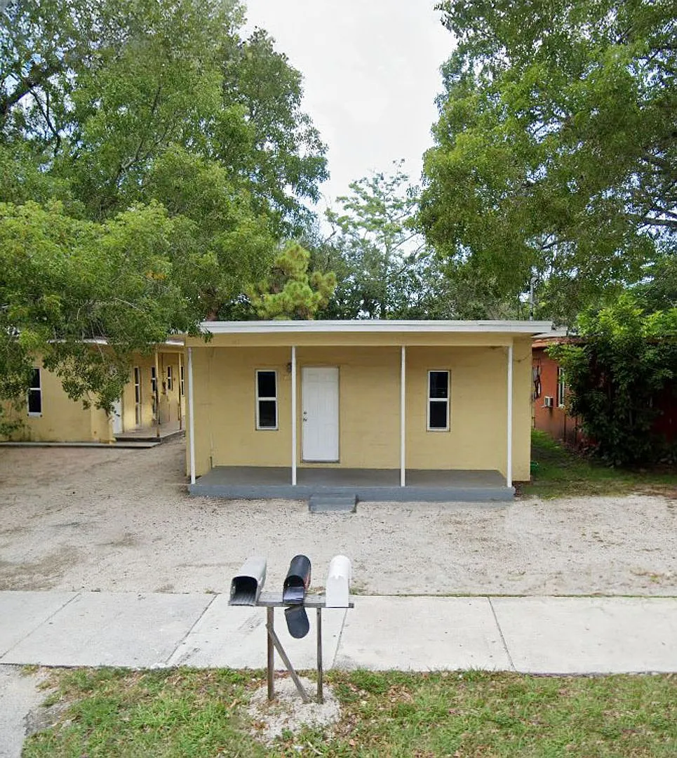 Nice 2-1 house — Photo 2