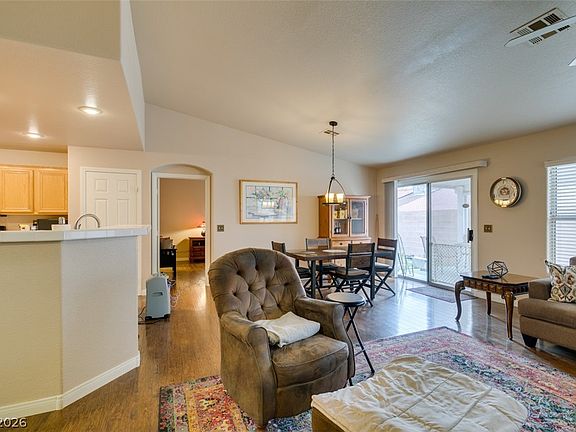 4th image of 1452 Pinner Ct Unit 101