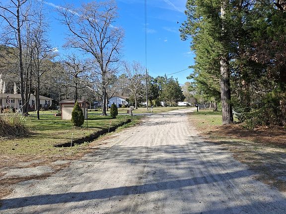 5th image of 149 Wildcat Pond Rd