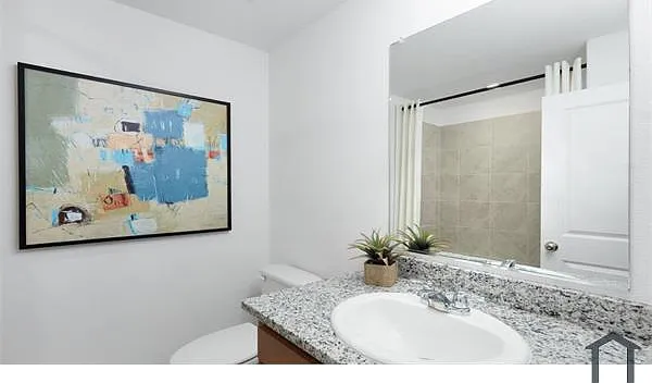 1514 Falcon Way — Photo 2