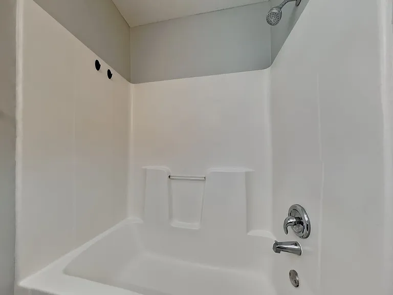 4219 Woodland Ave — Photo 18