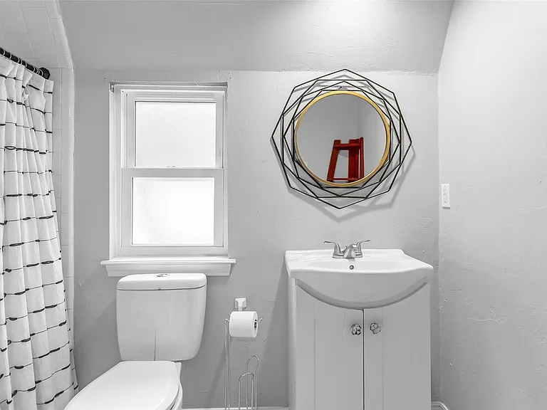2607 Laurel Ridge Dr — Photo 37