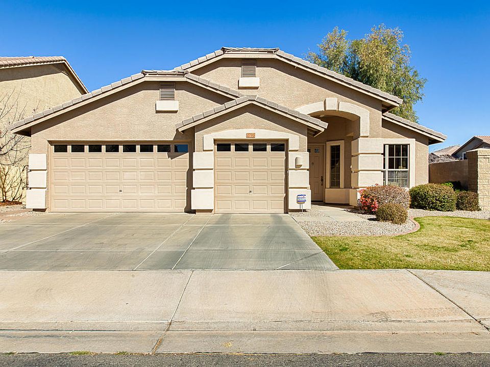 1st image of 2796 E Elmwood Pl