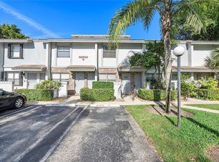 9767 Riverside Dr #72-2, Pompano Beach, FL 33071