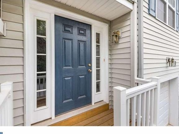 2nd image of 607 Vanderslice St