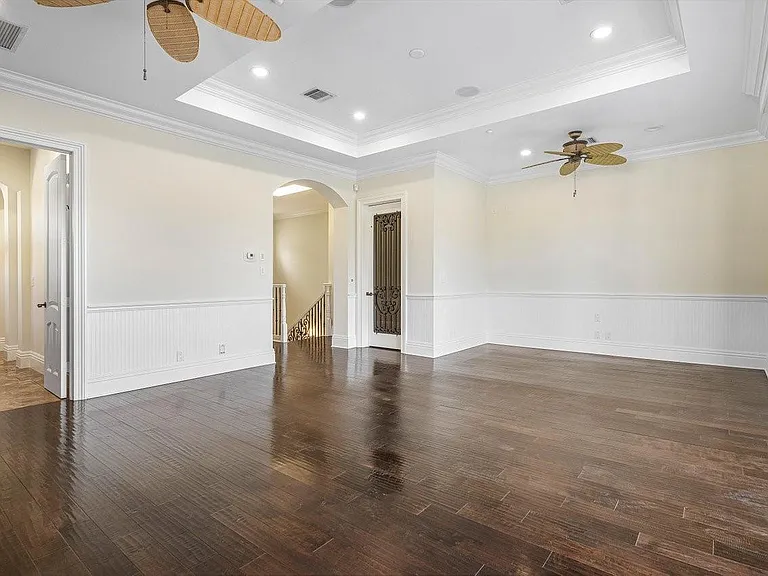 549 NE 19th Ave #C — Photo 50