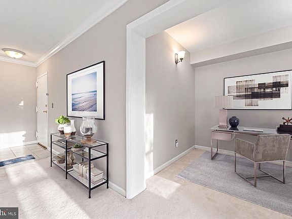 5th image of 10725 W West Dr #203