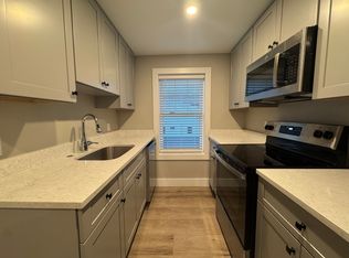 112 Broadway #4, Salem, MA 01970