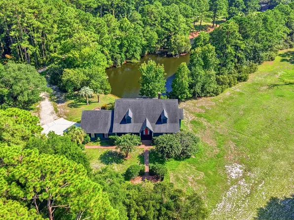 159 Wisteria Plantation Dr., Pawleys Island, SC 29585