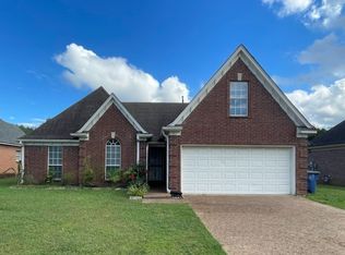 7243 Lauren Ln, Olive Branch, MS 38654