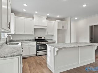 62 Gavins Way, Arab, AL 35016