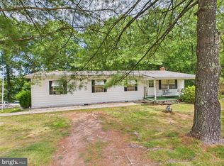 6739 Martinsburg Rd, Berkeley Springs, WV 25411