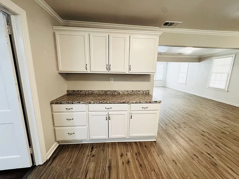4431 Adams Ave — Photo 15