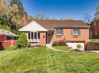 286 Twin Hills Dr, Pittsburgh, PA 15216