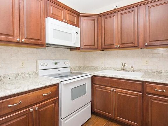 4th image of 3360 Lake Osborne Dr APT 210