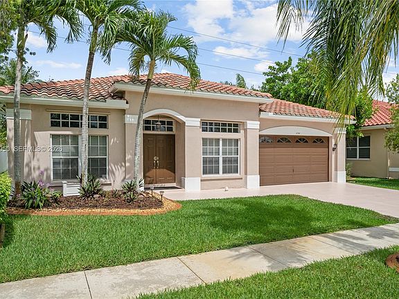 3rd image of 1154 NW 183rd Ter