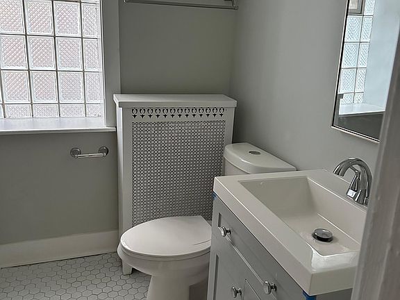 3rd image of 7936 S Evans Ave #1