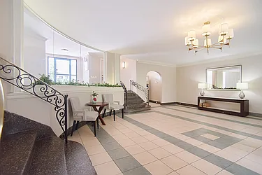 Rented by Living New York