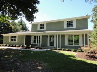 866 Dursley Rd, Bloomfield Hills, MI 48304