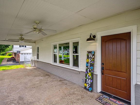 4th image of 118 Shearer St