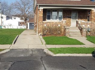 5275 Neckel St APT 2, Dearborn, MI 48126