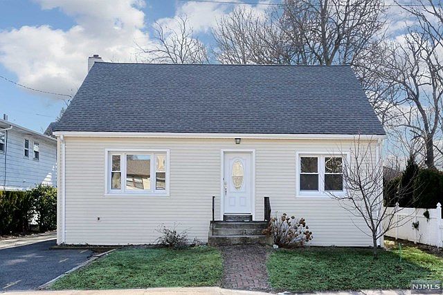 1st image of 23-16 Rosalie St #1X