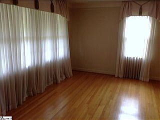 5th image of 188 Oakvale Dr