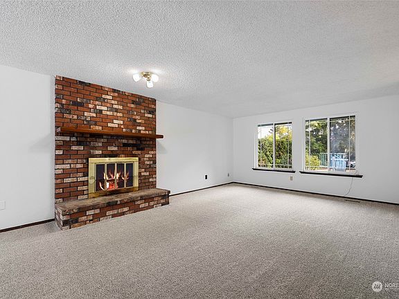 5th image of 426 142nd Street Ct S