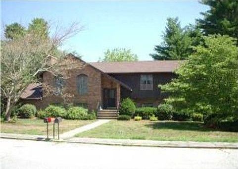 1st image of 21 Kingswood Dr