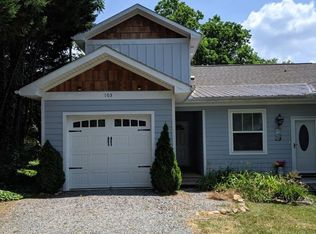103 Bridge St, Black Mountain, NC 28711