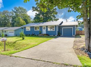 6996 Helweg Ln, Blaine, WA