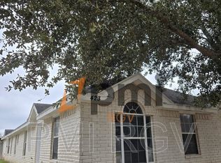 423 La Mancha Dr APT 4, Edinburg, TX 78541