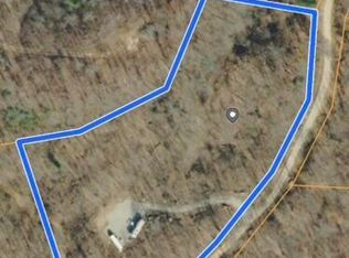 549 Defender Rd, La Follette, TN 37766