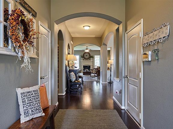 3rd image of 13007 Chatfield Manor Ln