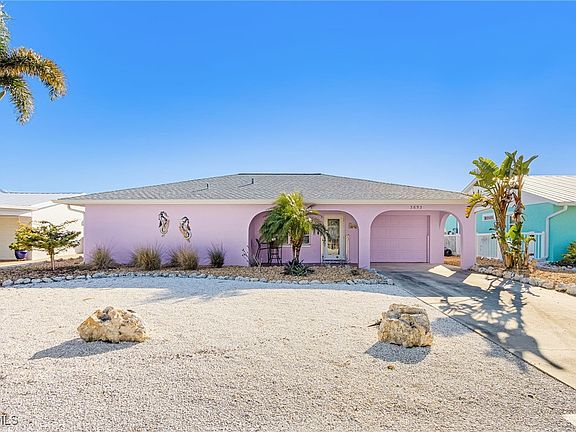 4th image of 3693 Ruby Ave
