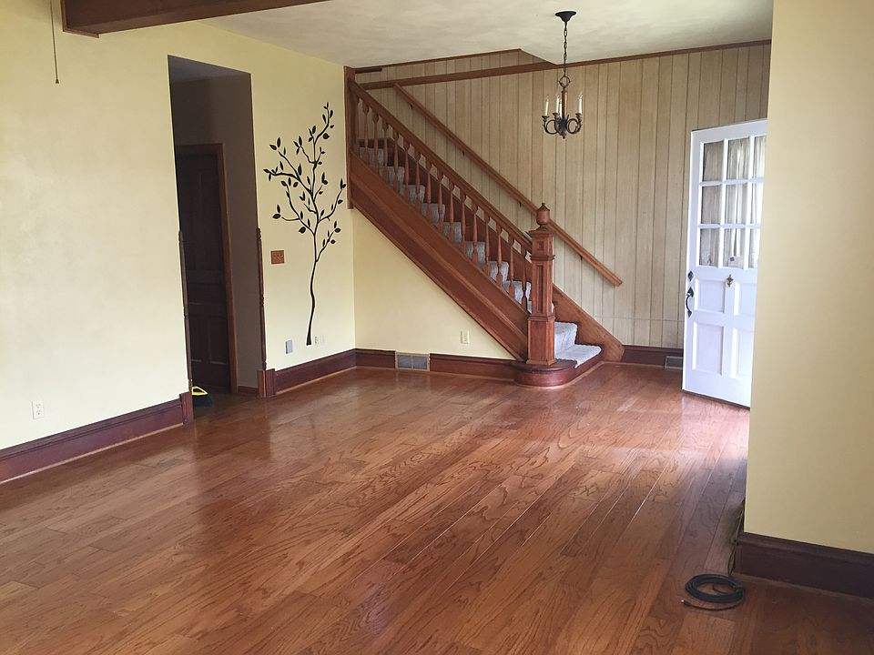 1st image of 744 4th St