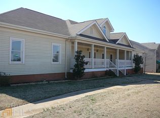 1757 Sandy Trail Dr, Hampton, GA 30228