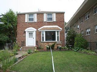 1st image of 1535 Wentworth Ave