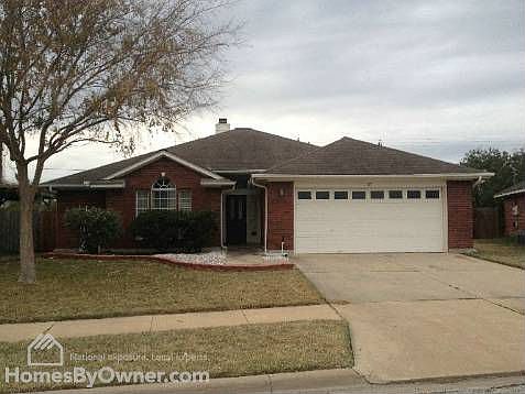 2nd image of 517 Bridle Ln