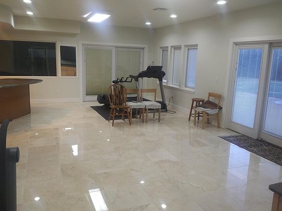 3rd image of 12866 La Cresta Dr